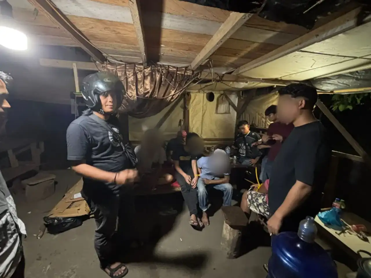 polres-pasbar-tangkap-empat-pria-usai-pesta-sabu