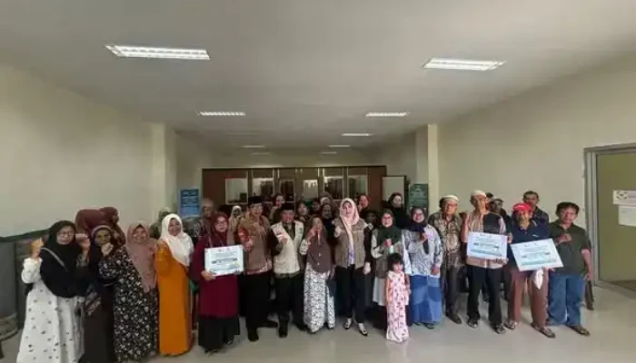 Baznas Padang Panjang Distribusikan Zakat kepada 1.173 Mustahik
