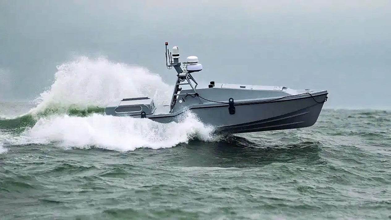 drone-laut-jadi-pahlawan-di-selat-hormuz