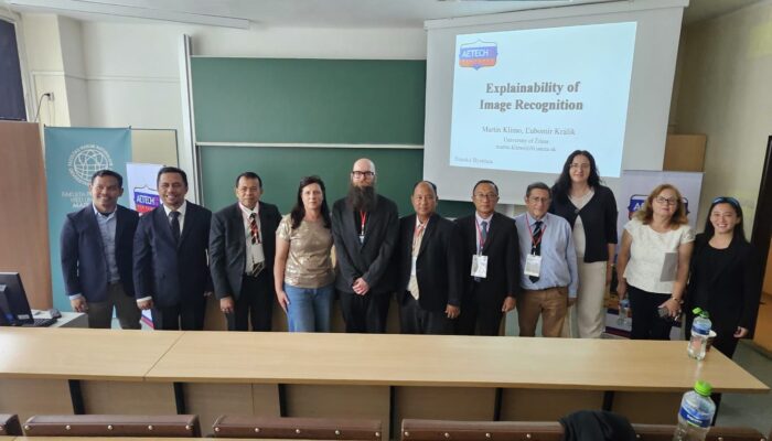Tiga Akademisi UNP Paparkan Riset Inovatif di Konferensi Slovakia