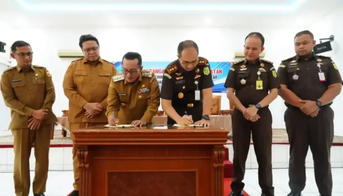 Pemkab Tanah Datar Jalin Kolaborasi Hukum Bersama Kejari
