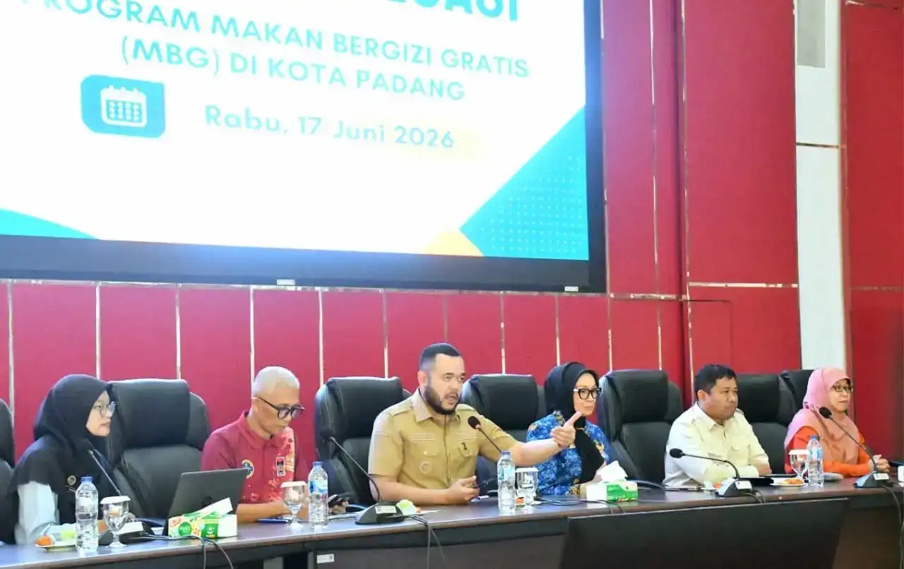 pastikan-kualitas-gizi,-wali-kota-padang-minta-sppg-penuhi-standar-nasional