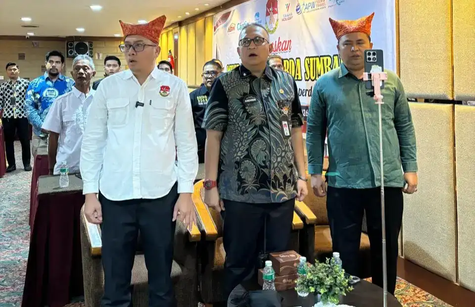 pemprov-sumbar-siap-bermitra-dengan-asperda-dalam-pengadaan-mobil-dinas
