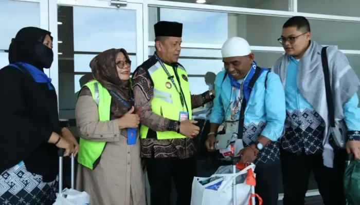 Pemko Payakumbuh Hadirkan Layanan Antar Koper bagi Jemaah Haji