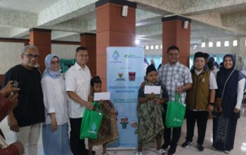 Yayasan Al-Maghfirah Gelar Khitanan Massal bagi Anak di Padang