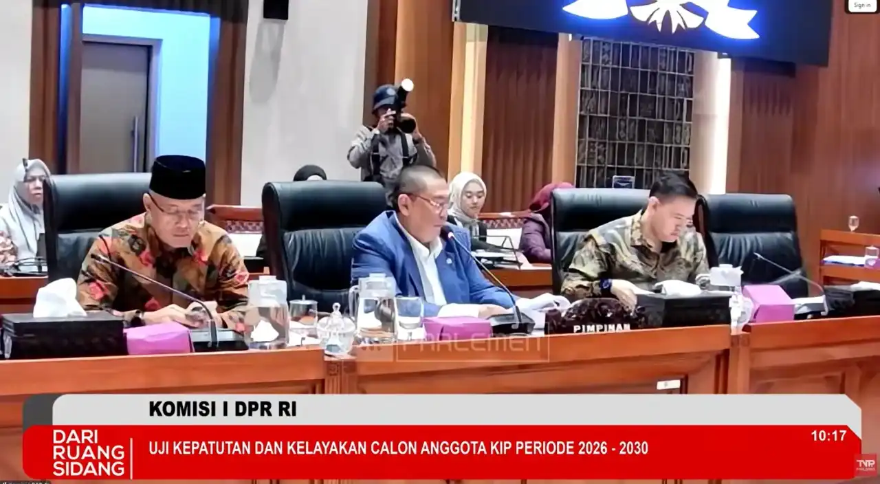komisi-i-dpr-minta-anggota-ki-pusat-2026-2030-terpilih-hilangkan-hambatan-informasi