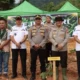 sukseskan-program-reklamasi-dan-penghijauan-serentak,-polres-pessel-tanam-pohon-bersama