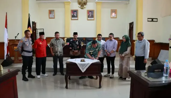 Pemkot Pariaman Sahkan Peraturan Daerah Kawasan Tanpa Rokok