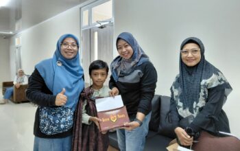 RSUD dr Rasidin dan Alumni SMA 2 Gelar Khitanan Massal