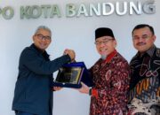 Pemkot Padang Adopsi Sistem Parkir Digital Belajar dari Bandung