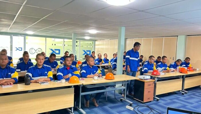 Cipta Kridatama Melatih Putra Daerah Menjadi Operator Tambang Kompeten