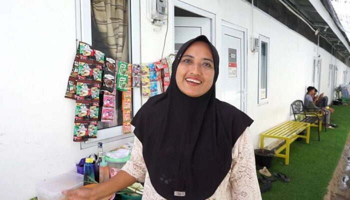 Penyintas Bencana Pidie Jaya Mengolah Dana Stimulan Menjadi Modal Usaha