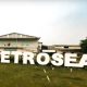 Alat berat sedang beroperasi di area pertambangan batu bara di Kalimantan