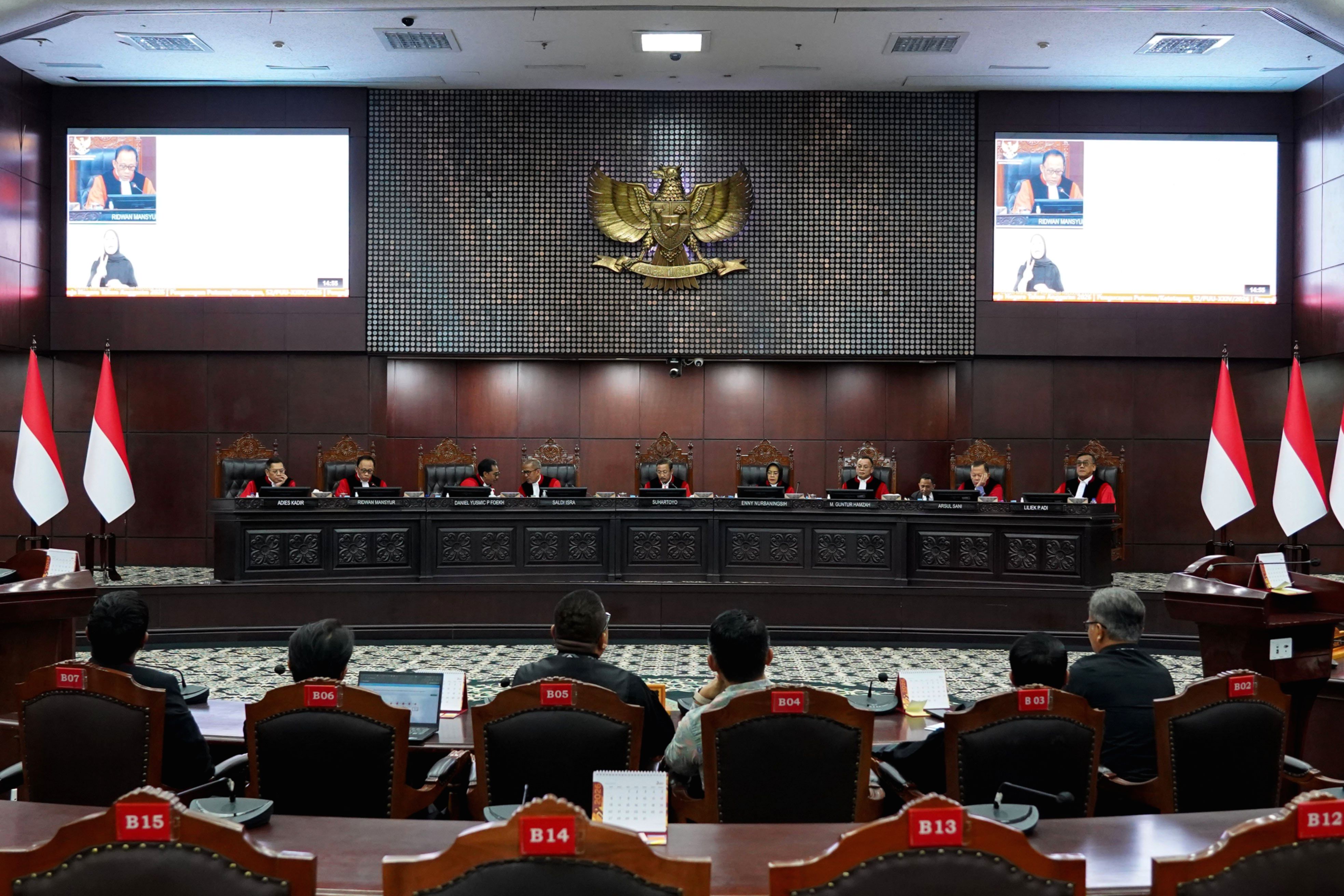 Gedung Mahkamah Konstitusi di Jakarta tempat berlangsungnya sidang putusan anggaran