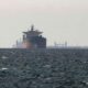 Kargo peti kemas di pelabuhan sebagai simbol tantangan sektor logistik akibat konflik di Selat Hormuz