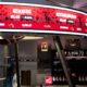 Grafik pergerakan Indeks Harga Saham Gabungan (IHSG) di layar monitor Bursa Efek Indonesia.