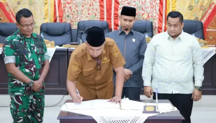 Pemko dan DPRD Pariaman Sahkan Laporan Pertanggungjawaban APBD 2025
