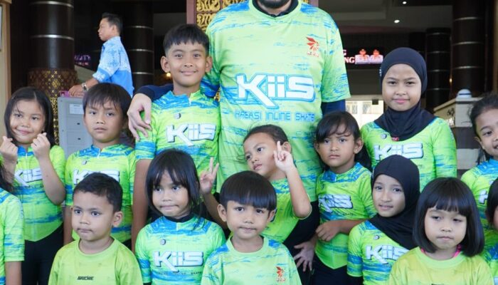 Wali Kota Padang Lepas Kontingen Sepatu Roda ke Kejurnas