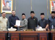 rapat-paripurna-dprd-padang,-wako-fadly-amran-sampaikan-ranperda-perubahan-apbd-2026