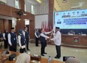 smsi-kota-bukittinggi-dilantik,-roni-novendra-linda-duet-jadi-ketua-sekretaris