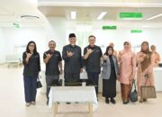 tinjau-gedung-baru-rsu-bunda-padang,-gubernur-mahyeldi-:-bedah-robotik-jadi-lompatan-besar-layanan-kesehatan-sumbar