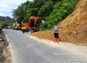 akses-jalan-gunung-padang-kembali-normal-usai-pembersihan-material-longsor
