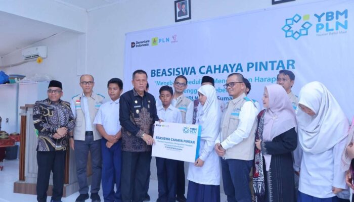 YBM PLN Dukung Pendidikan 88 Siswa Berprestasi di Payakumbuh
