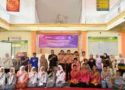 tekan-angka-dbd,-tim-dosen-latih-siswa-sma-negeri-15-padang