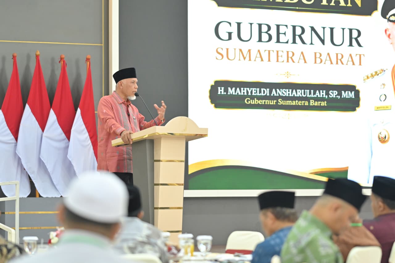 buka-musda-xi-mui-sumbar,-gubernur-mahyeldi-ajak-ulama-bersinergi-jaga-nilai-abs-sbk