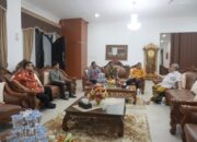 ketua-dprd-sumbar-silaturahmi-dengan-kpid-bahas-regulasi-konten-lokal-dan-penguatan-literasi