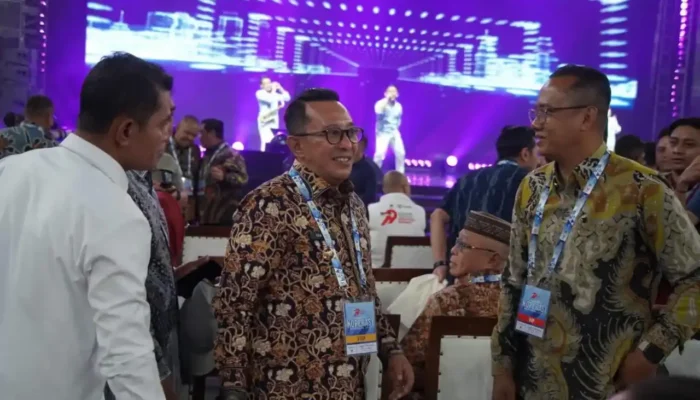 Bupati Tanah Datar Perkuat Koperasi sebagai Pilar Ekonomi Daerah