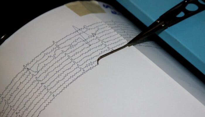 Tiga Gempa Beruntun Guncang Wilayah Sumatera Barat Dini Hari