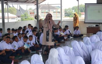 SMP Negeri 2 Padang Terapkan Konsep Ramah Sambut Siswa Baru