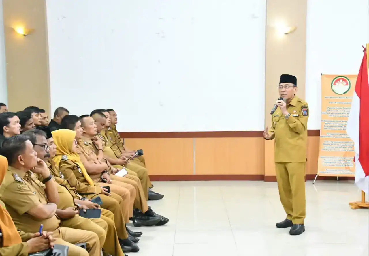 wawako-padang-perkuat-keamanan-lingkungan-via-pembekalan-personel-dubalang-kota