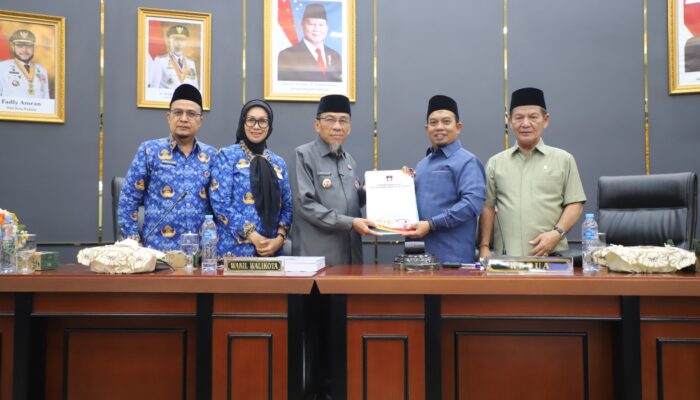 DPRD Kota Padang Sahkan Perubahan APBD 2026 dan Bahas Anggaran