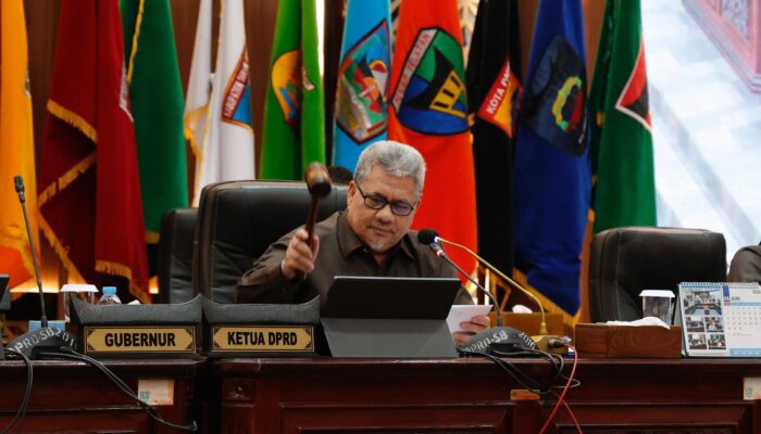 DPRD Sumatera Barat Sahkan Ranperda Pertanggungjawaban APBD Tahun 2025
