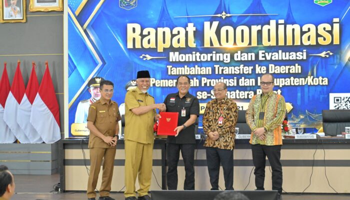 Sumbar Optimalkan Dana TKD Percepat Rehabilitasi Pascabencana Daerah