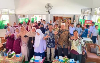 OJK Bekali Siswa SLB Negeri 1 Painan Literasi Keuangan