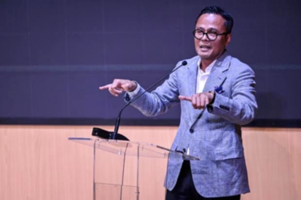 Chief Operating Officer Danantara Indonesia, Dony Oskaria, memberikan keterangan terkait laporan keuangan.