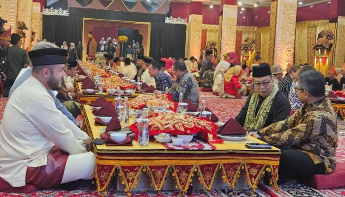 Padang Memacu Kuliner Lokal Menuju Pentas Gastronomi Dunia