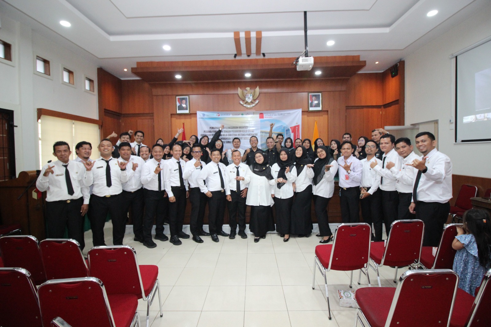 176-pppk-bawaslu-sumbar-tuntaskan-orientasi,-fokus-persiapan-pemilu-2029