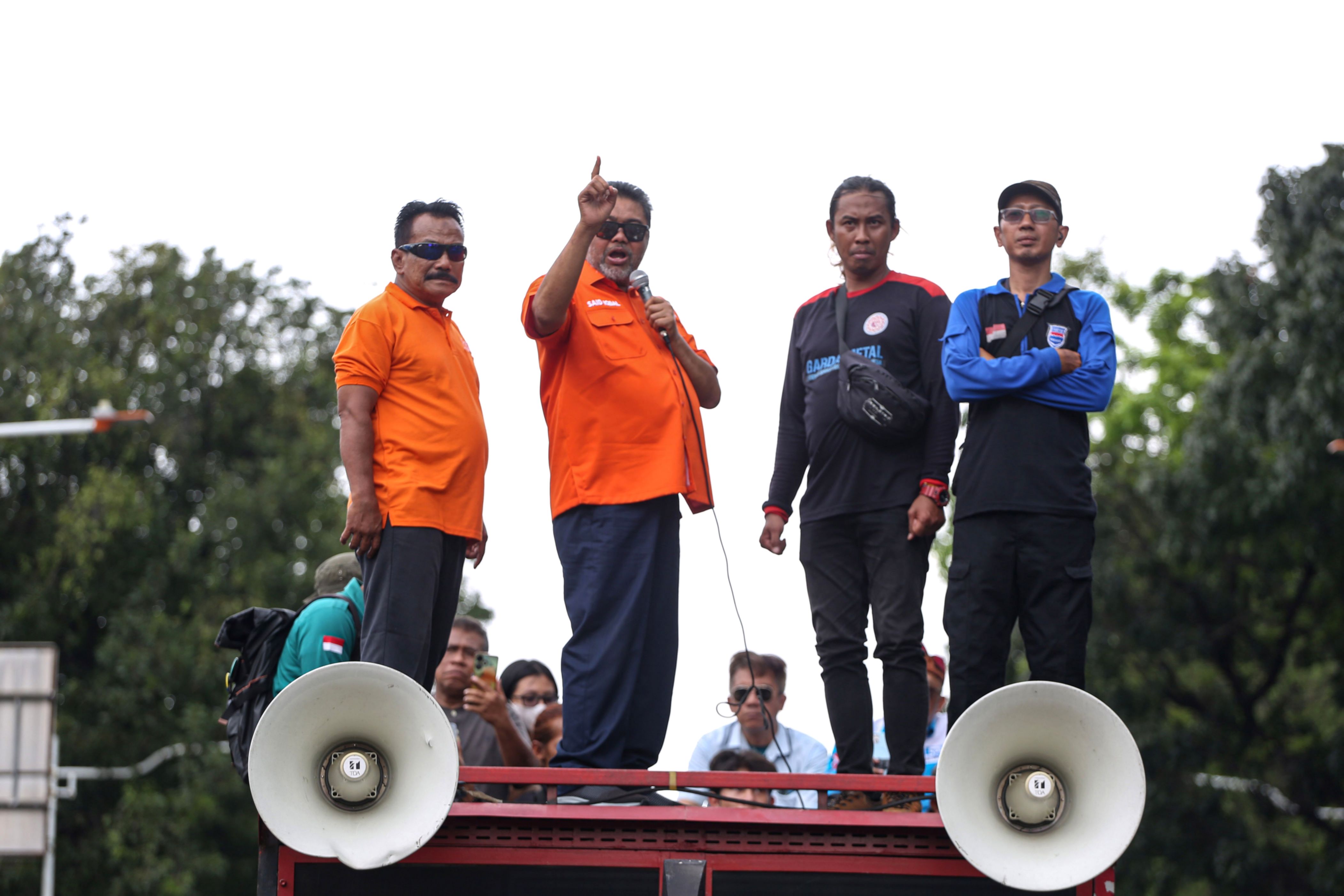 Presiden KSPI dan Partai Buruh Said Iqbal memberikan keterangan pers terkait rencana aksi unjuk rasa buruh