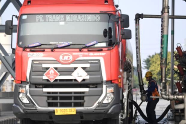 Mobil tangki yang terlibat kecelakaan di Jalan Trans Kalimantan, Tanah Bumbu, Kalimantan Selatan