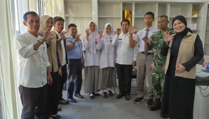 Pemkab Agam Lepas Tiga Pelajar Menuju Pemusatan Latihan Paskibraka