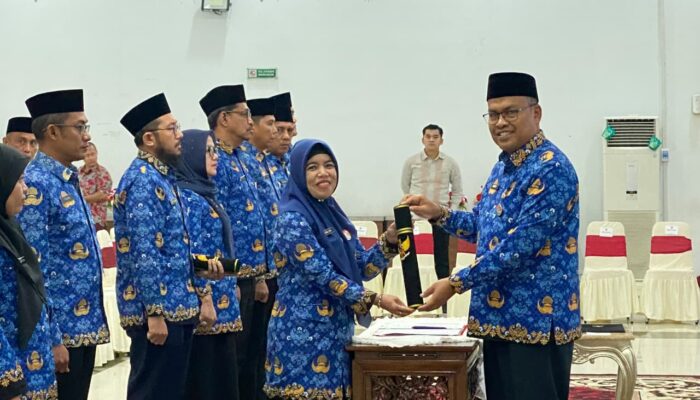 Pemprov Sumbar Lantik Delapan Pejabat Baru Tingkatkan Kinerja Birokrasi