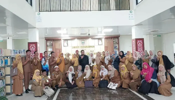 Pasaman Barat Tingkatkan Mutu Perpustakaan Melalui Program Akreditasi Nasional